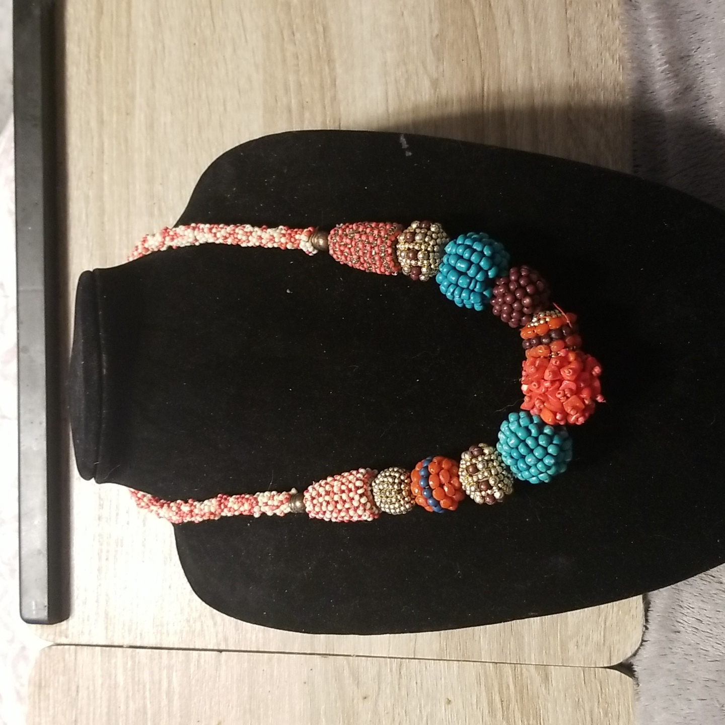 Multi-Colored Bohemian Style 24 Necklace Nwot Excellent Condition N1 13$
